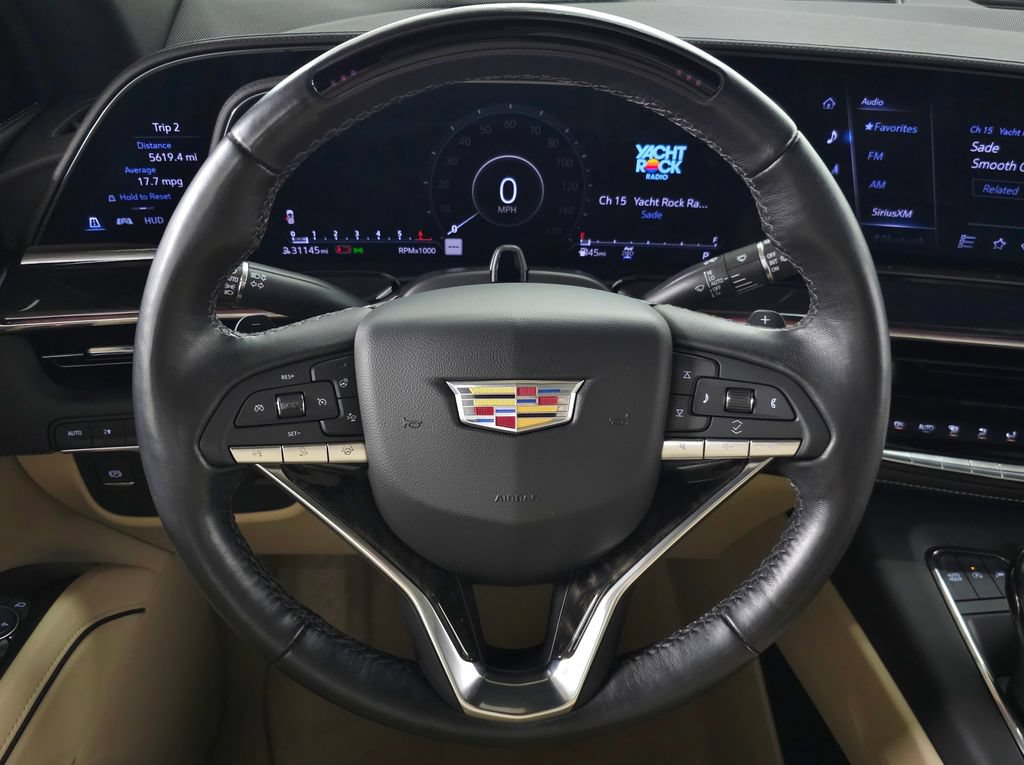Used 2024 Cadillac Escalade Premium Luxury AWD/4WD image 22