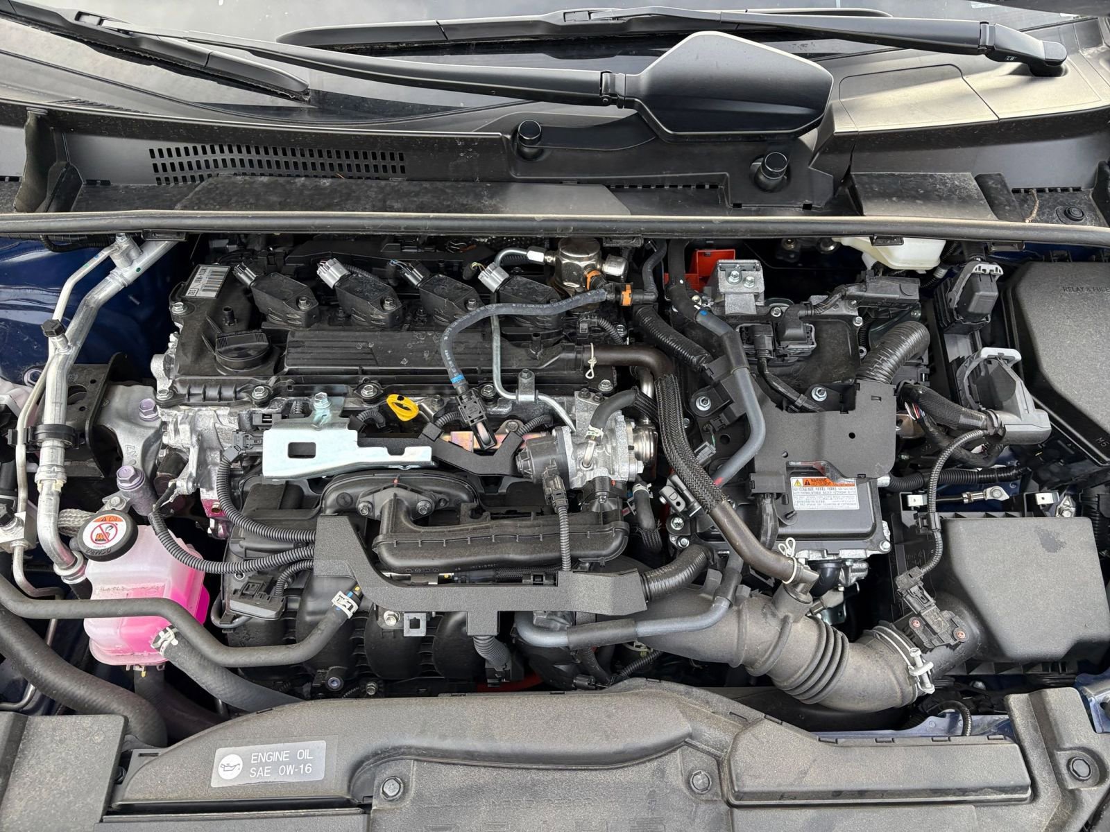 Used 2025 Toyota Prius LE image 30