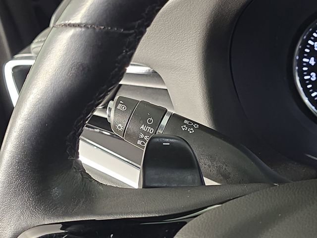 Used 2024 Buick Enclave Avenir w/ Avenir Technology Package image 29