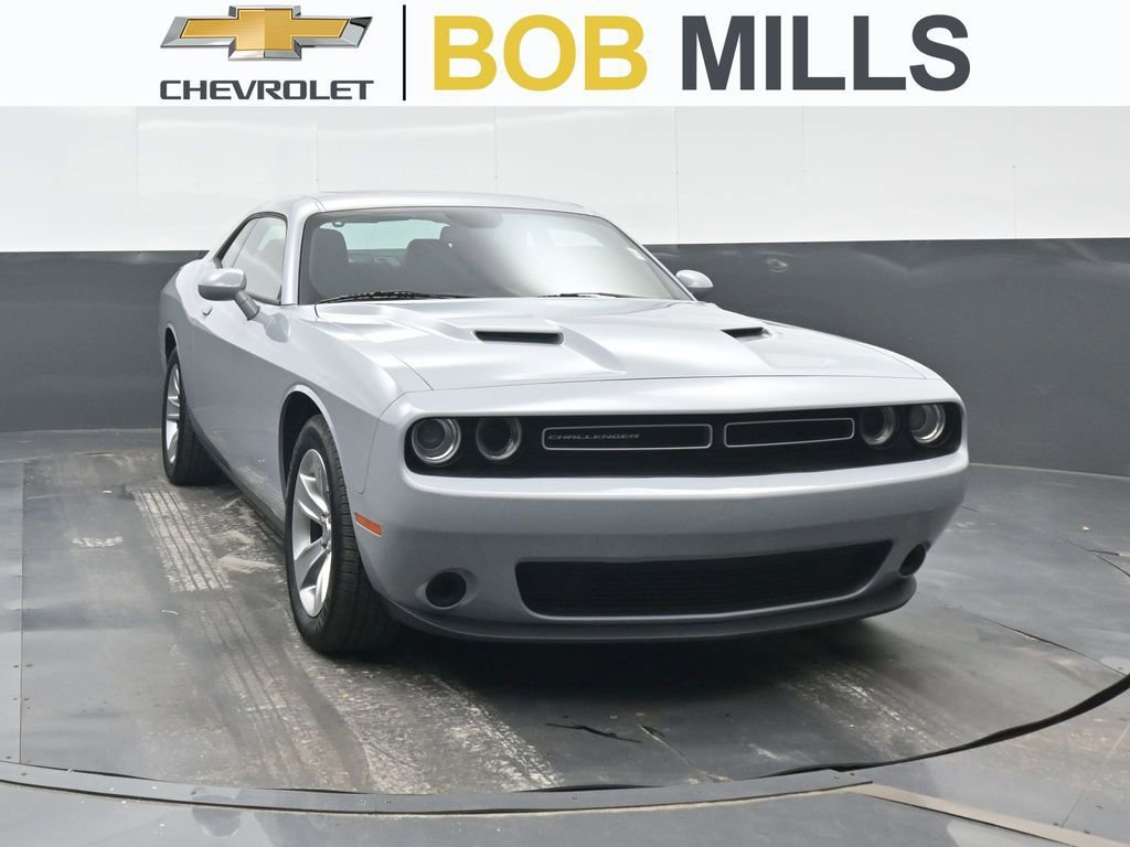 Used 2021 Dodge Challenger SXT w/ Cold Weather Group image 1
