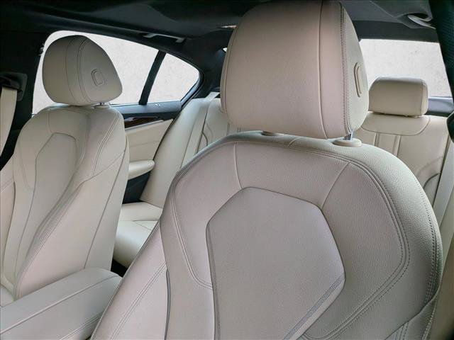 Used 2018 BMW 540i xDrive AWD/4WD image 15