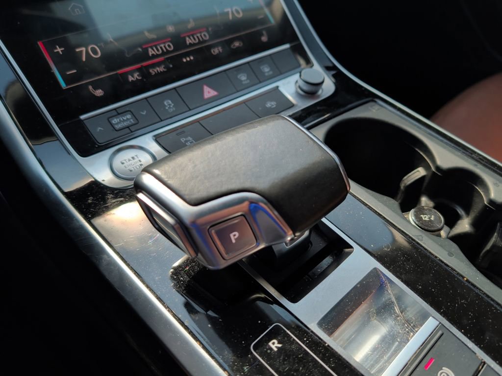Used 2020 Audi Q7 3.0T Premium Plus image 21