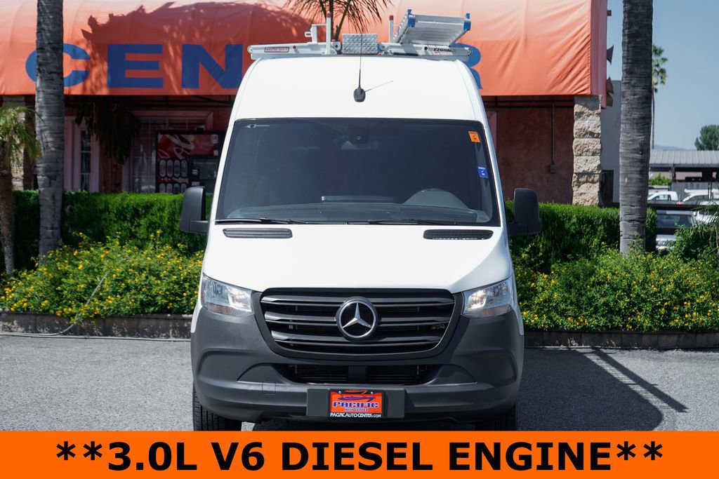 Used 2019 Mercedes-Benz Sprinter 170 Cargo image 3