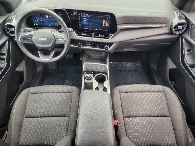 Used 2026 Chevrolet Equinox LT FWD image 26