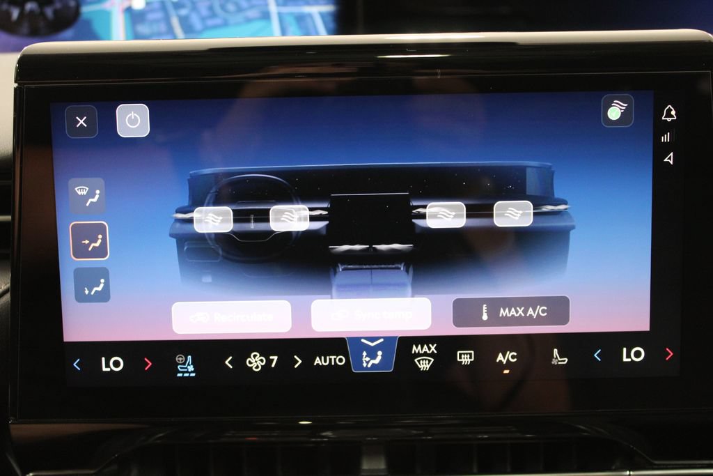 New 2026 Lincoln Nautilus Reserve AWD/4WD image 49