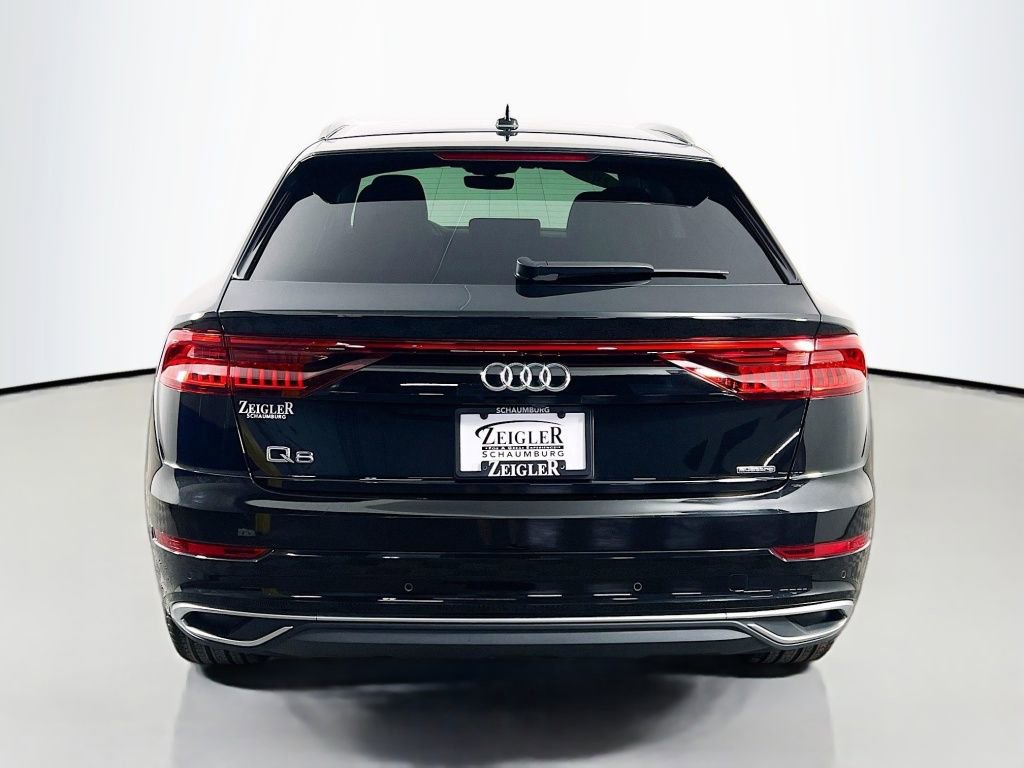 Used 2022 Audi Q8 Prestige w/ Prestige Package image 6