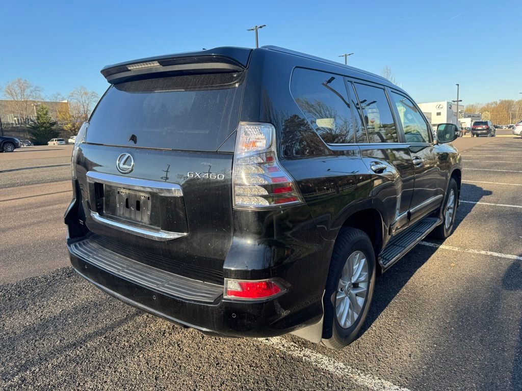 Used 2018 Lexus GX 460 Premium w/ Premium Package image 4