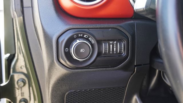 Used 2022 Jeep Wrangler Unlimited Rubicon image 20