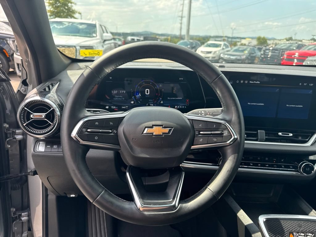 Used 2026 Chevrolet Equinox LT w/ Convenience Package II AWD/4WD image 13