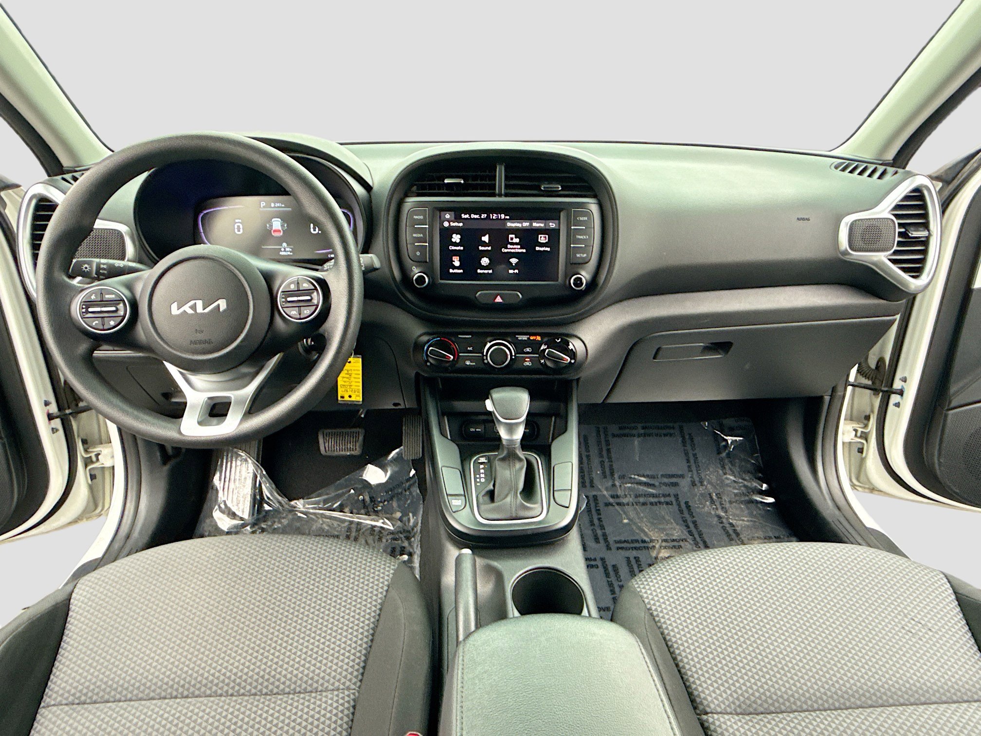 Used 2023 Kia Soul LX image 3