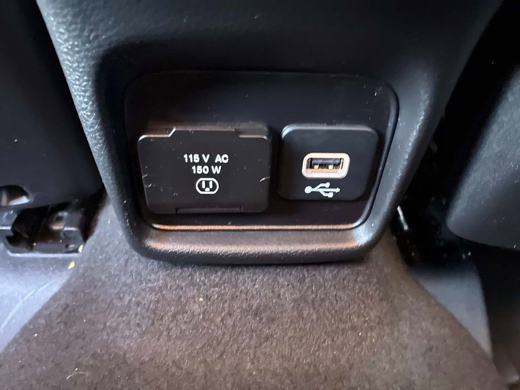 Certified 2021 Jeep Compass Latitude w/ Convenience Group image 16