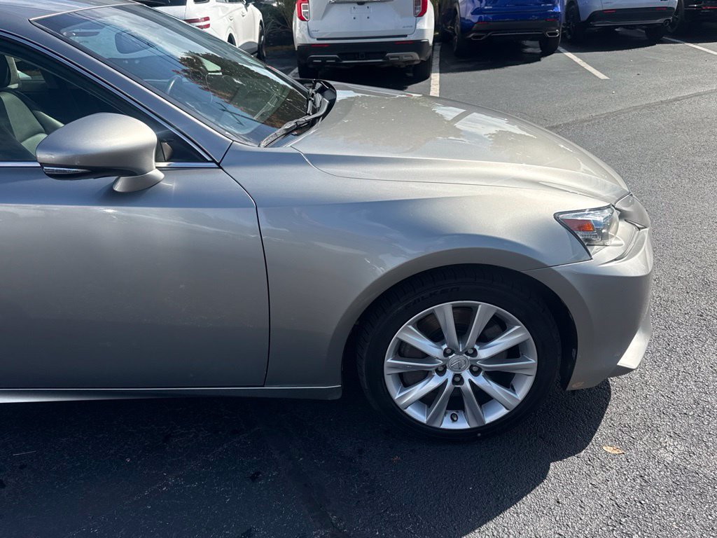 Used 2016 Lexus IS 300 AWD w/ Premium Package image 10