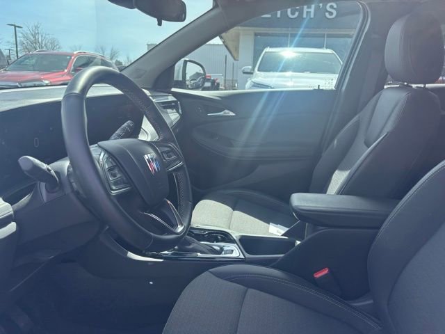 Used 2024 Buick Encore GX Preferred w/ Comfort Package image 11