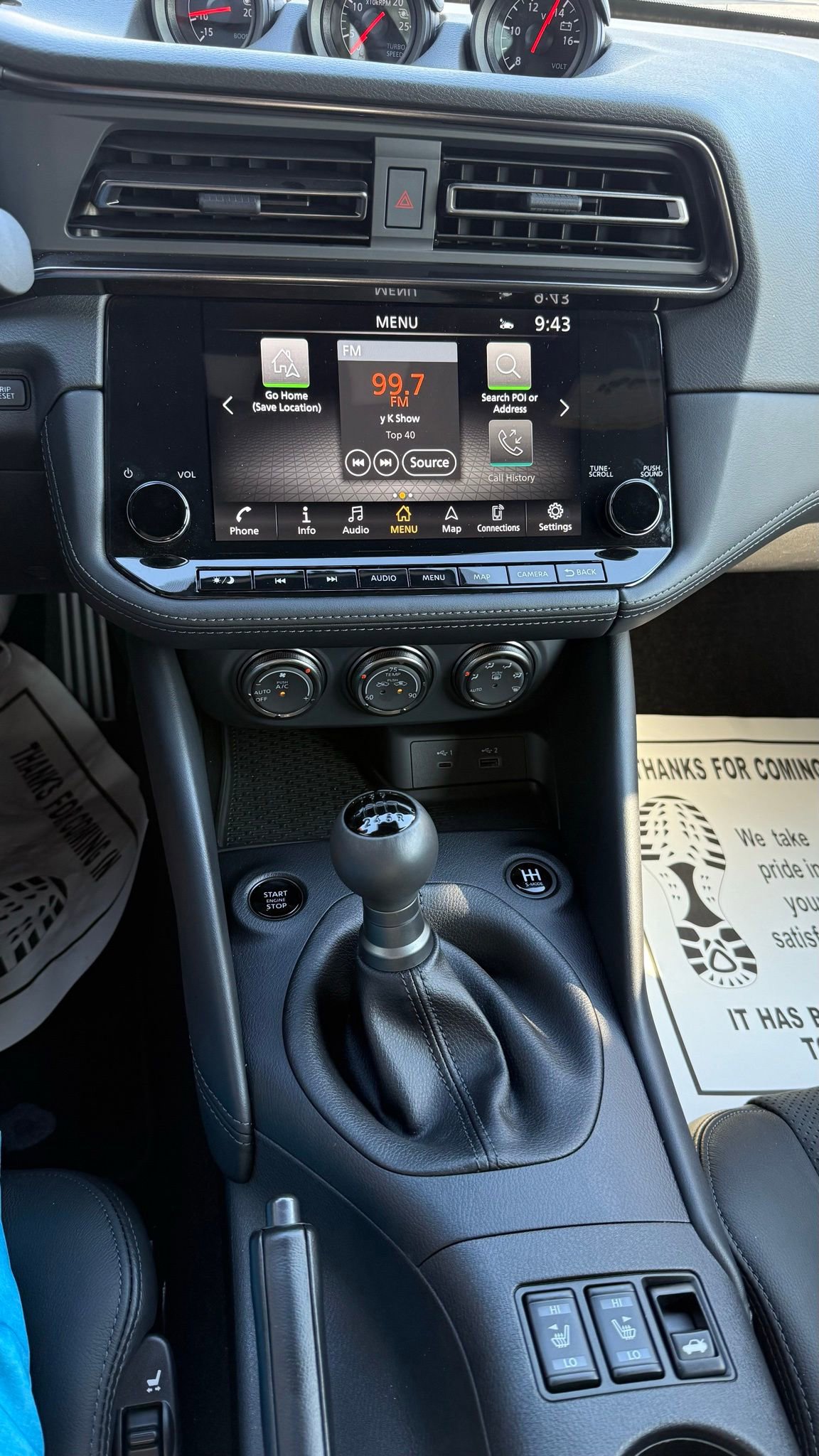 Used 2024 Nissan Z Performance w/ Floor Mat Package image 25