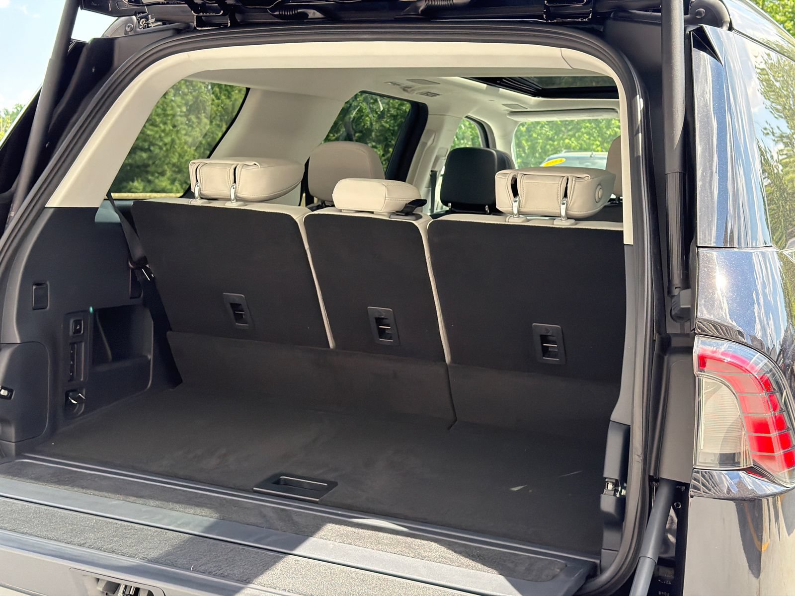 New 2026 Lincoln Navigator Reserve AWD/4WD image 8