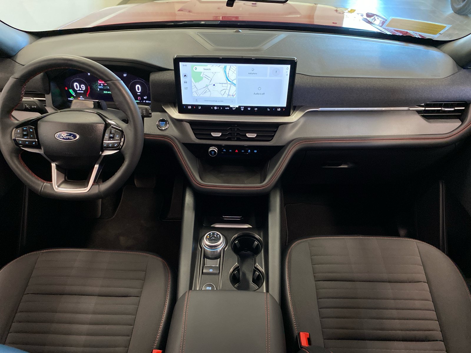 Certified 2025 Ford Explorer ST-Line AWD/4WD image 11