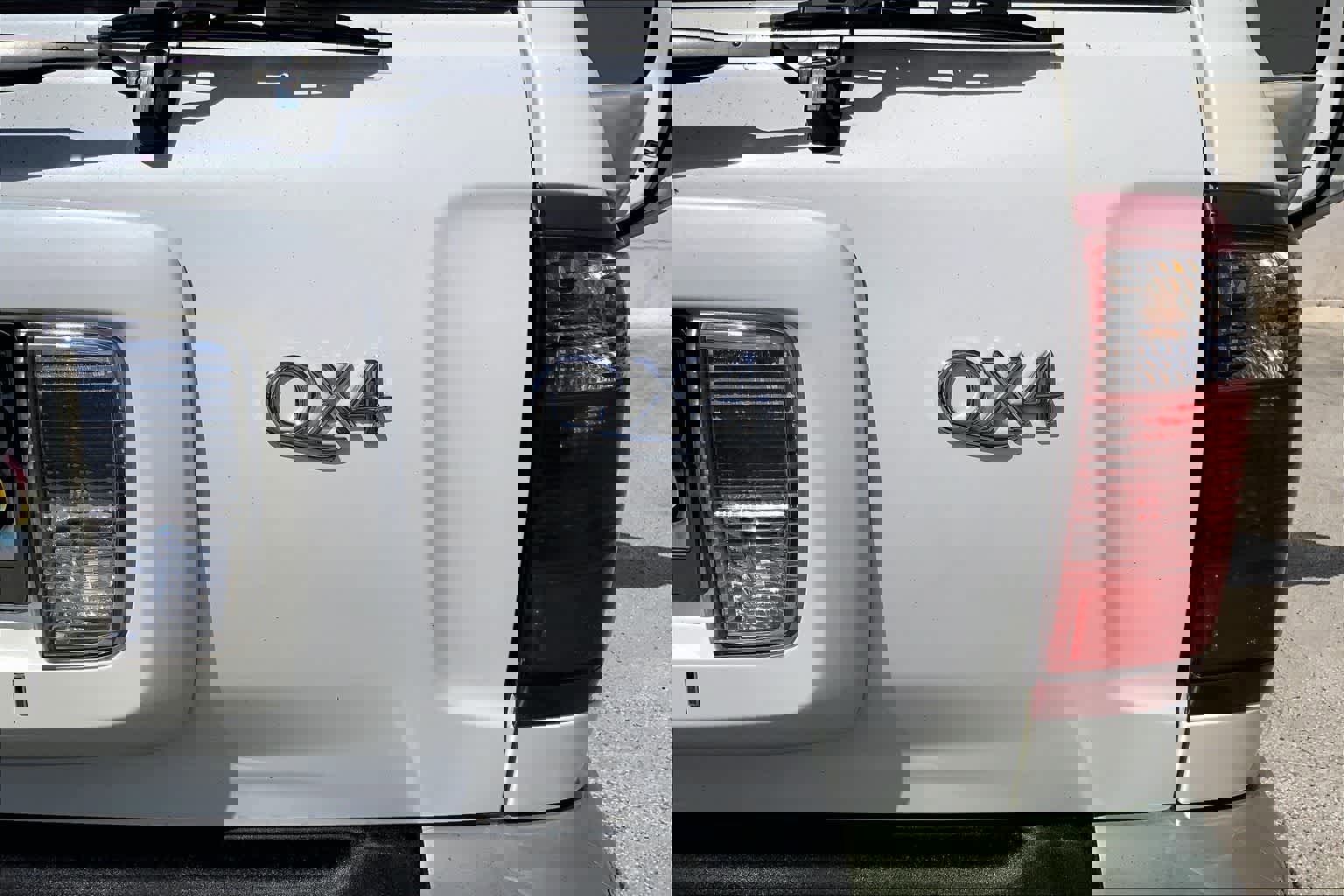 Used 2001 INFINITI QX4 2WD image 8