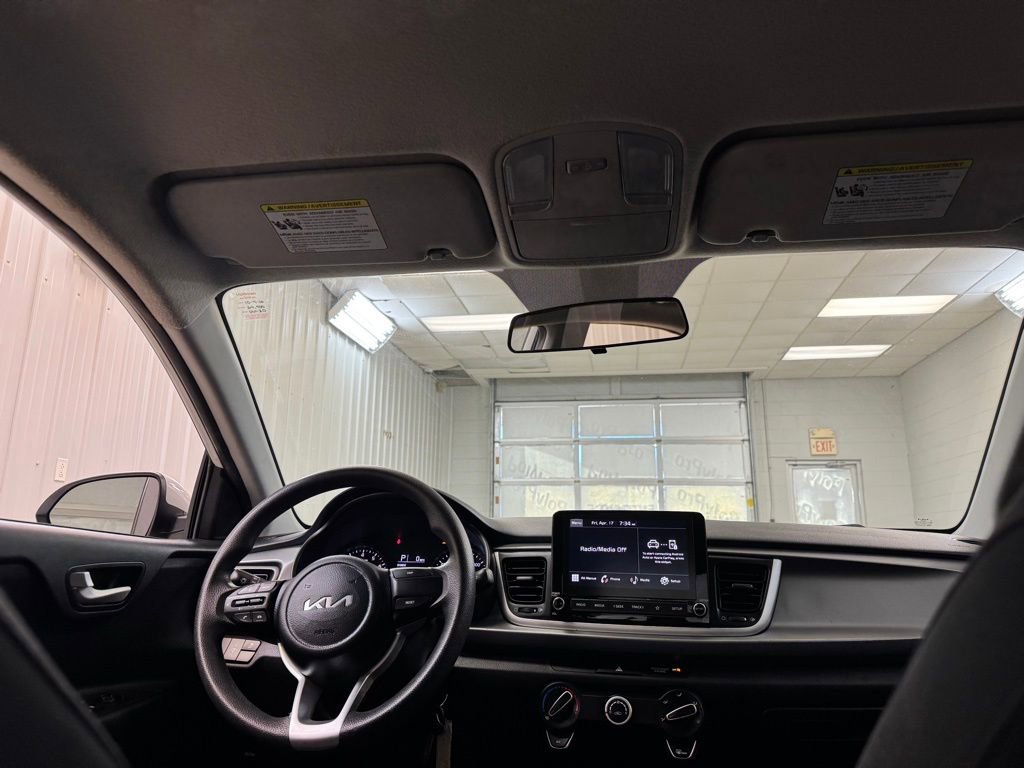 Used 2023 Kia Rio LX image 18