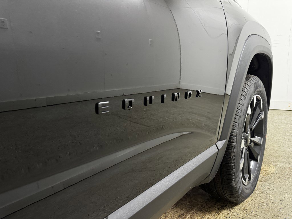 New 2026 Chevrolet Equinox RS w/ Safety and Technology Package image 13