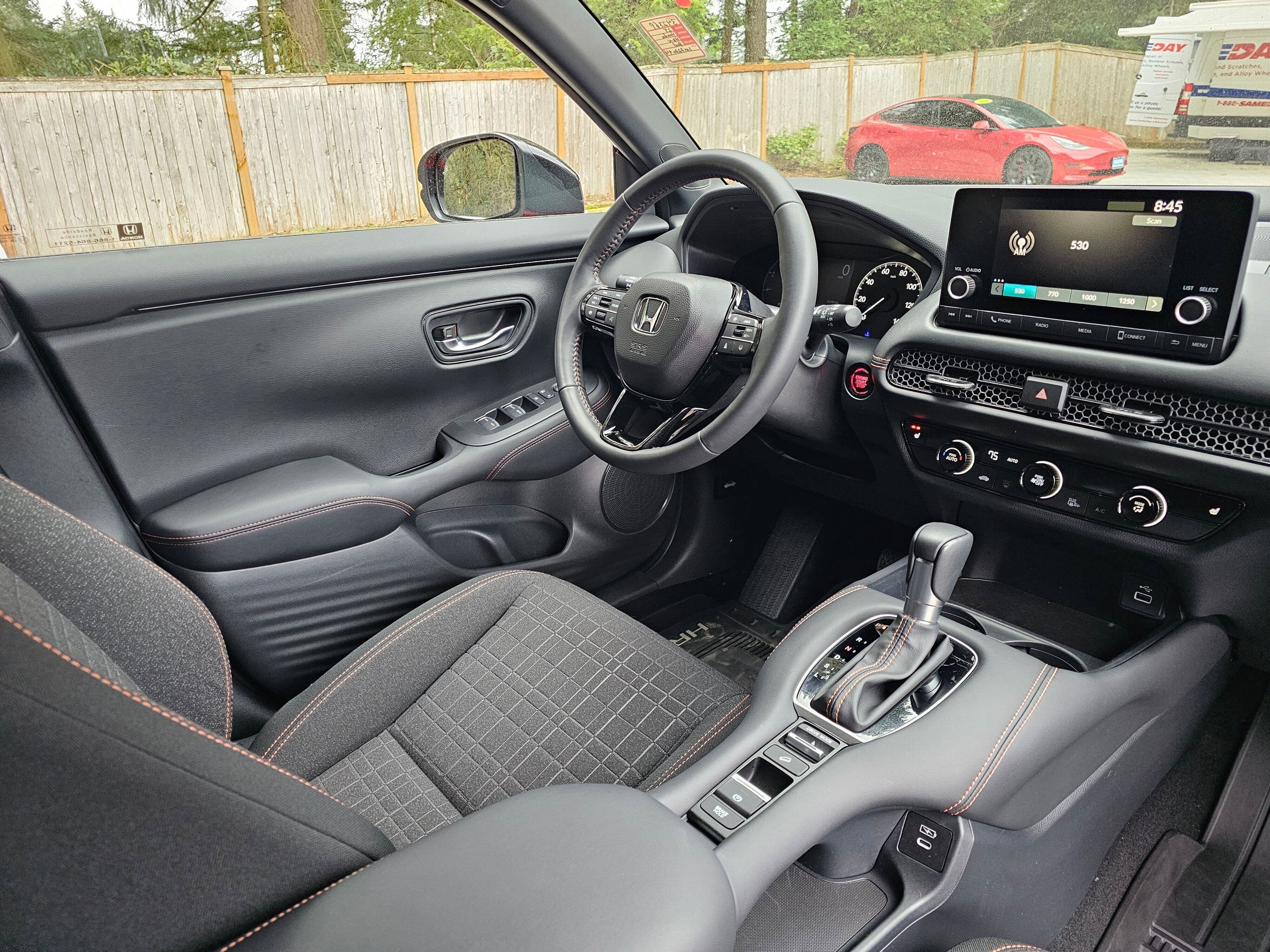 Certified 2025 Honda HR-V Sport image 10