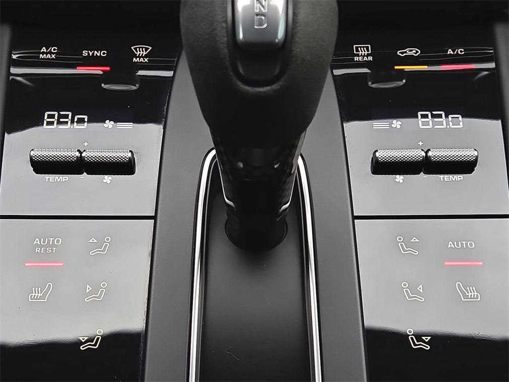 Used 2023 Porsche Macan GTS image 13