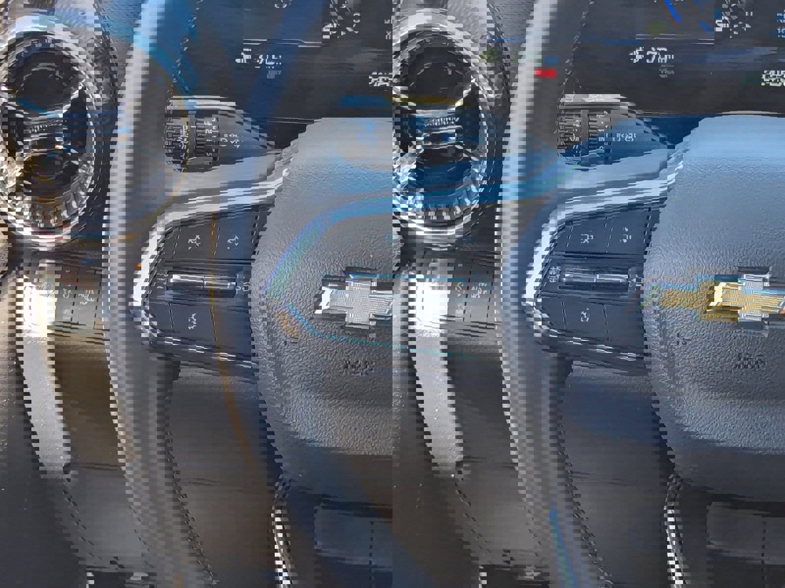 Used 2026 Chevrolet Equinox LT image 20