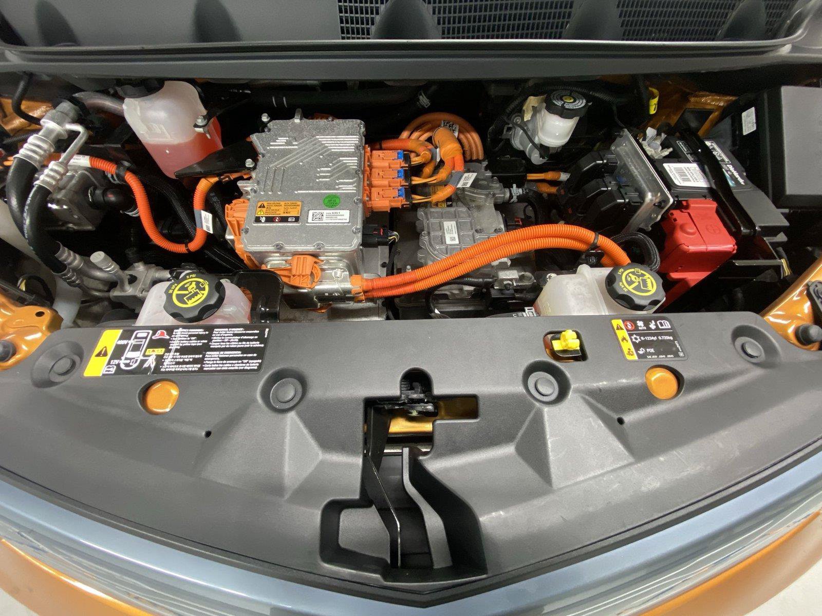 Used 2017 Chevrolet Bolt LT FWD image 21