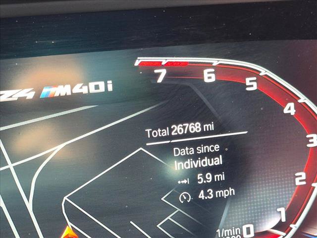 Certified 2023 BMW Z4 M40i w/ Premium Package RWD image 11