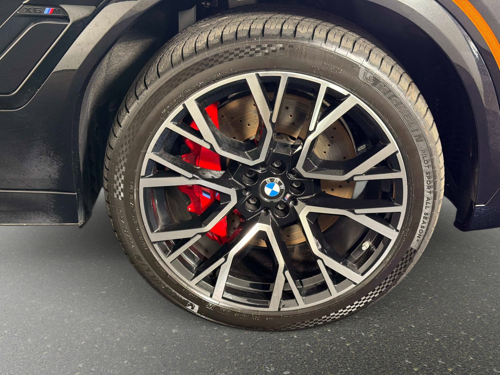 Used 2025 BMW X6 M Competition AWD/4WD image 19