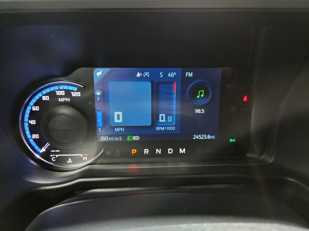 Used 2023 Ford Bronco Badlands image 19