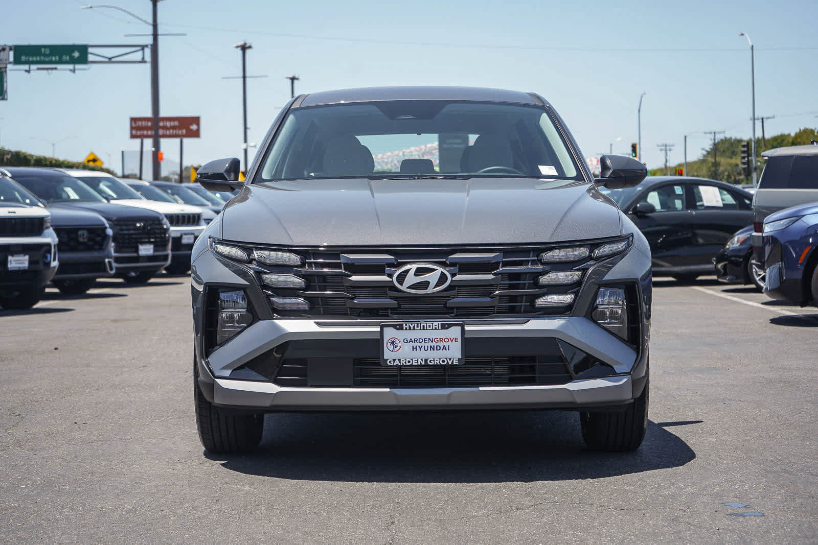 New 2026 Hyundai Tucson SE FWD image 2