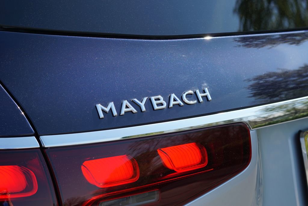 Certified 2025 Mercedes-Benz Maybach GLS 600 4MATIC image 15