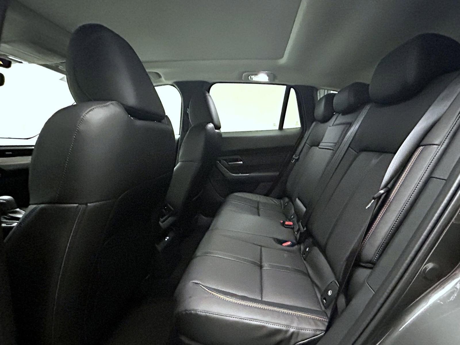 New 2026 MAZDA CX-50 AWD 2.5 Hybrid w/ Weather Package image 11