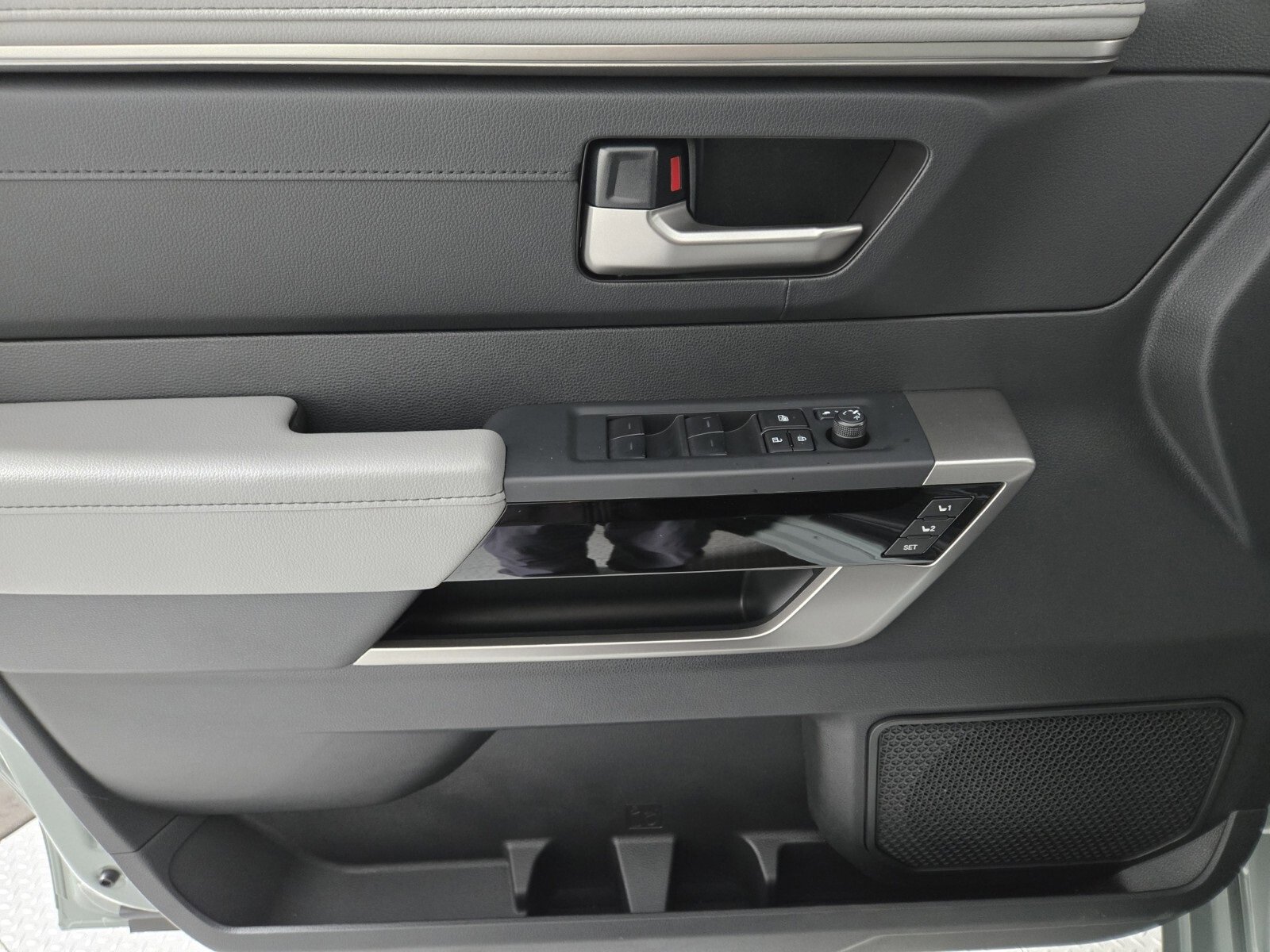 Used 2026 Toyota Tundra Limited image 20