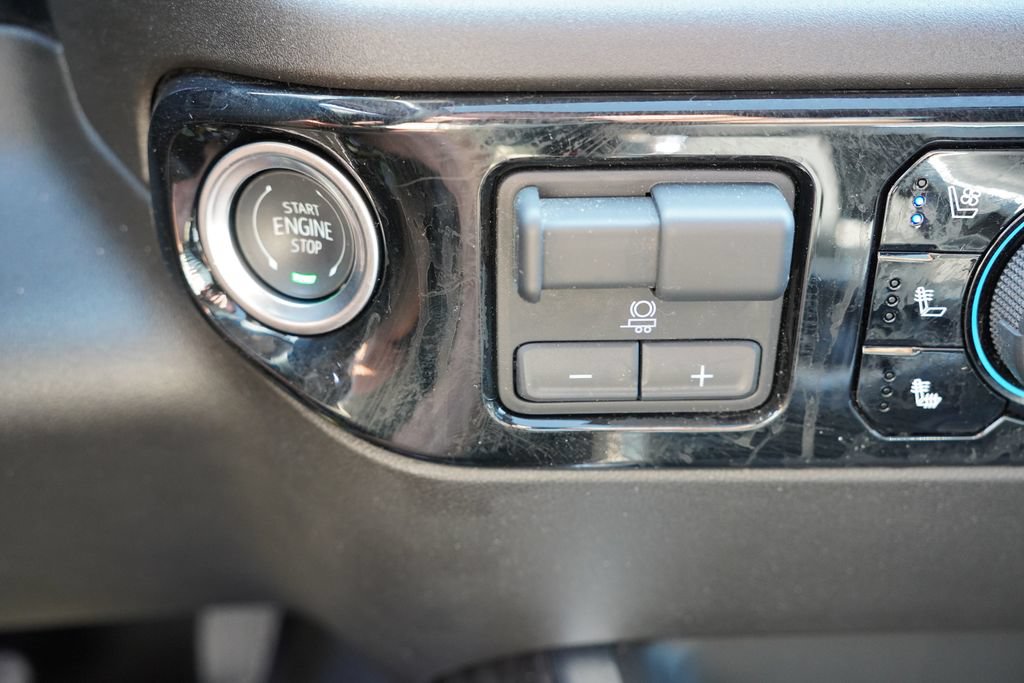 Certified 2025 Chevrolet Silverado 3500 LTZ w/ LTZ Plus Package AWD/4WD image 35