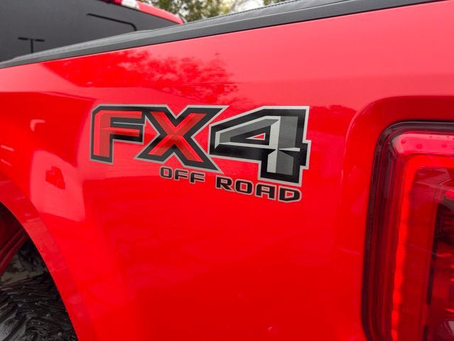 Used 2019 Ford F350 Lariat w/ Lariat Ultimate Package AWD/4WD image 11