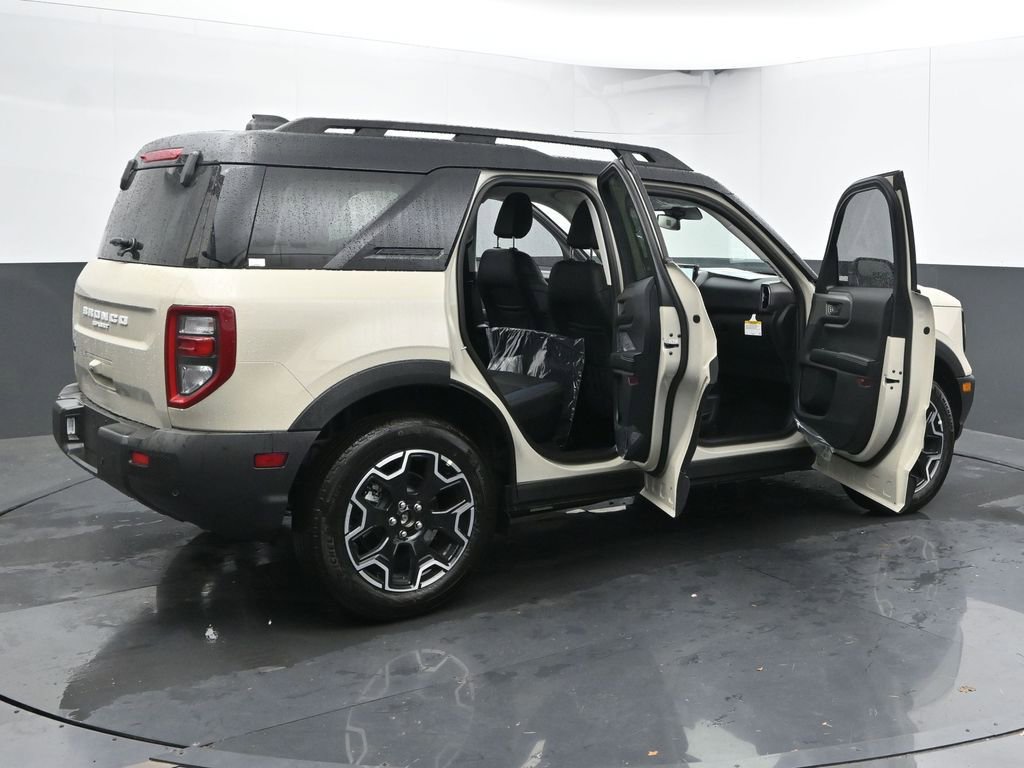 New 2025 Ford Bronco Sport Outer Banks image 57
