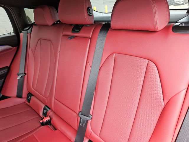 Used 2025 BMW X4 xDrive30i w/ Premium Package AWD/4WD image 20
