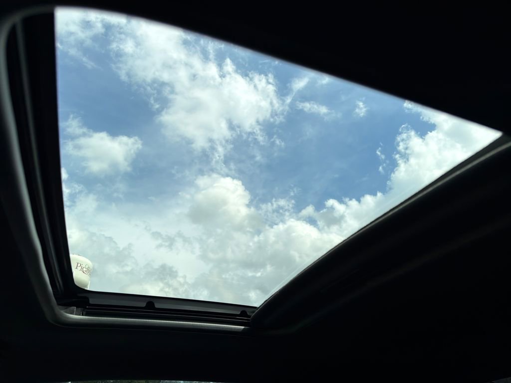 Certified 2016 Chevrolet Camaro SS image 24