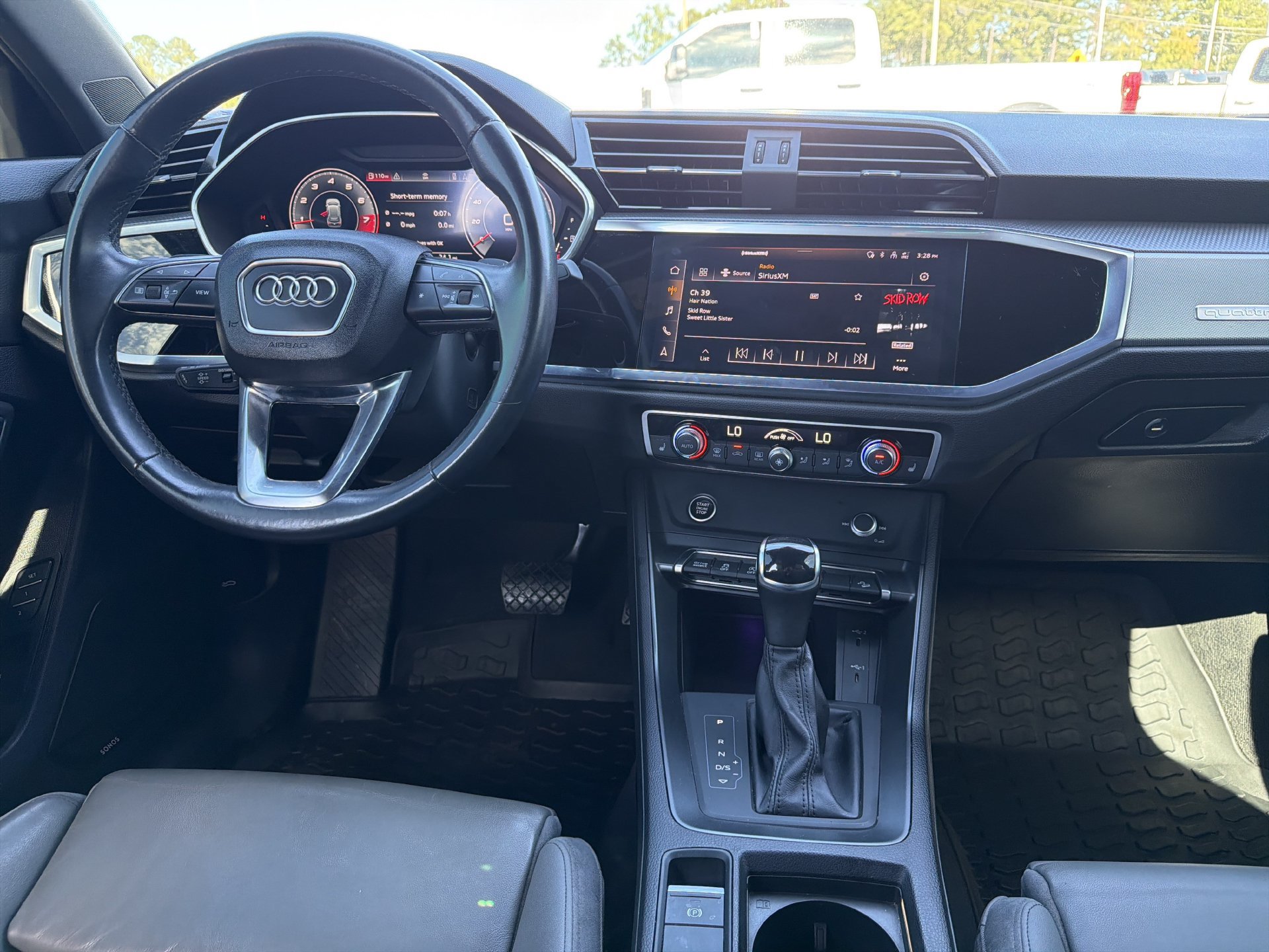 Used 2022 Audi Q3 2.0T Premium Plus AWD/4WD image 3