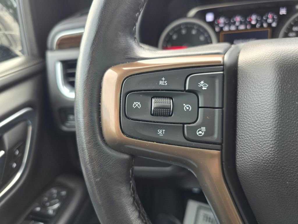 Used 2021 Chevrolet Suburban High Country image 28