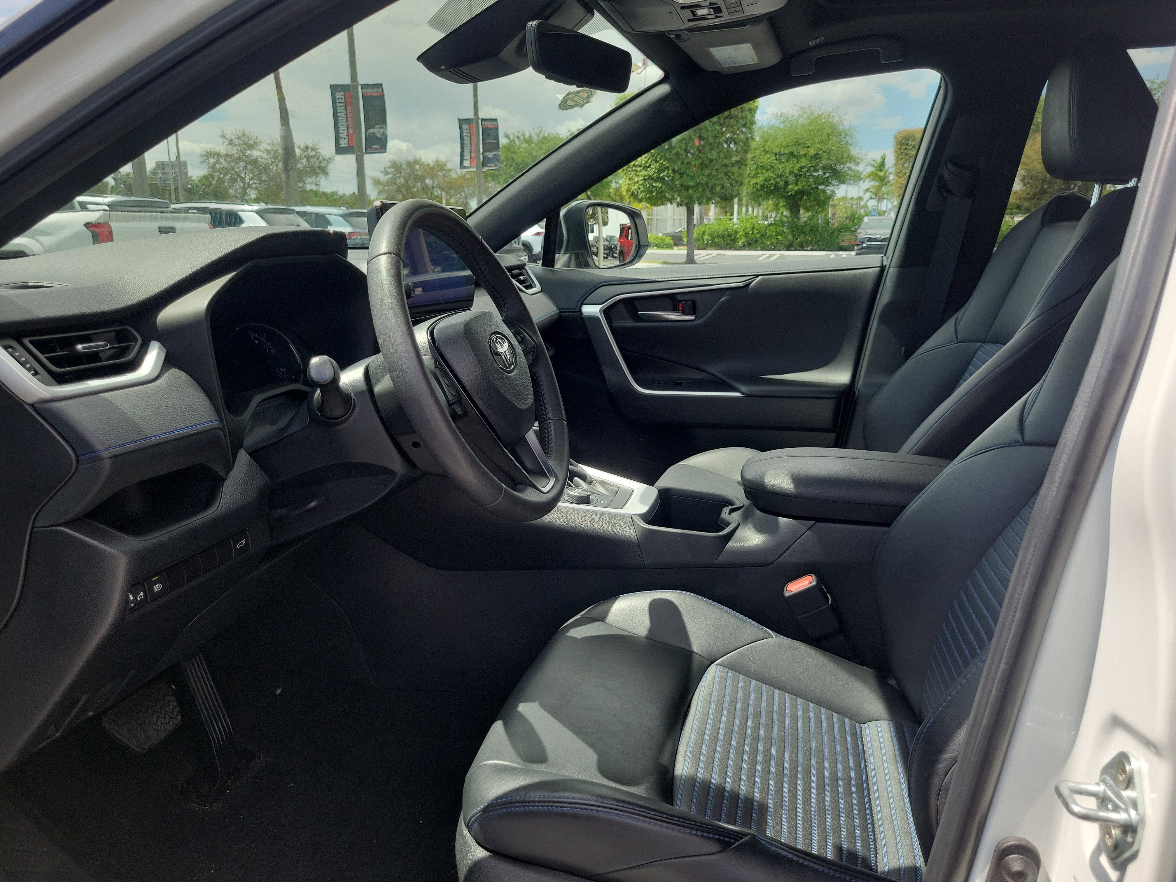 Used 2024 Toyota RAV4 XSE image 19