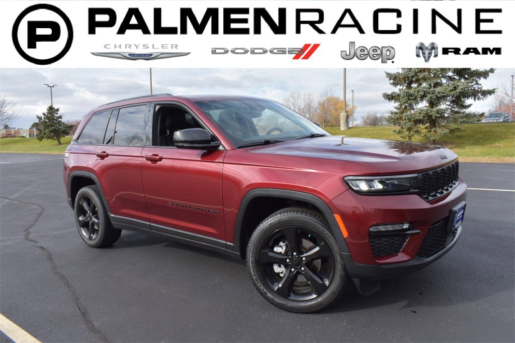 Used 2023 Jeep Grand Cherokee Limited w/ Black Appearance Package image 1