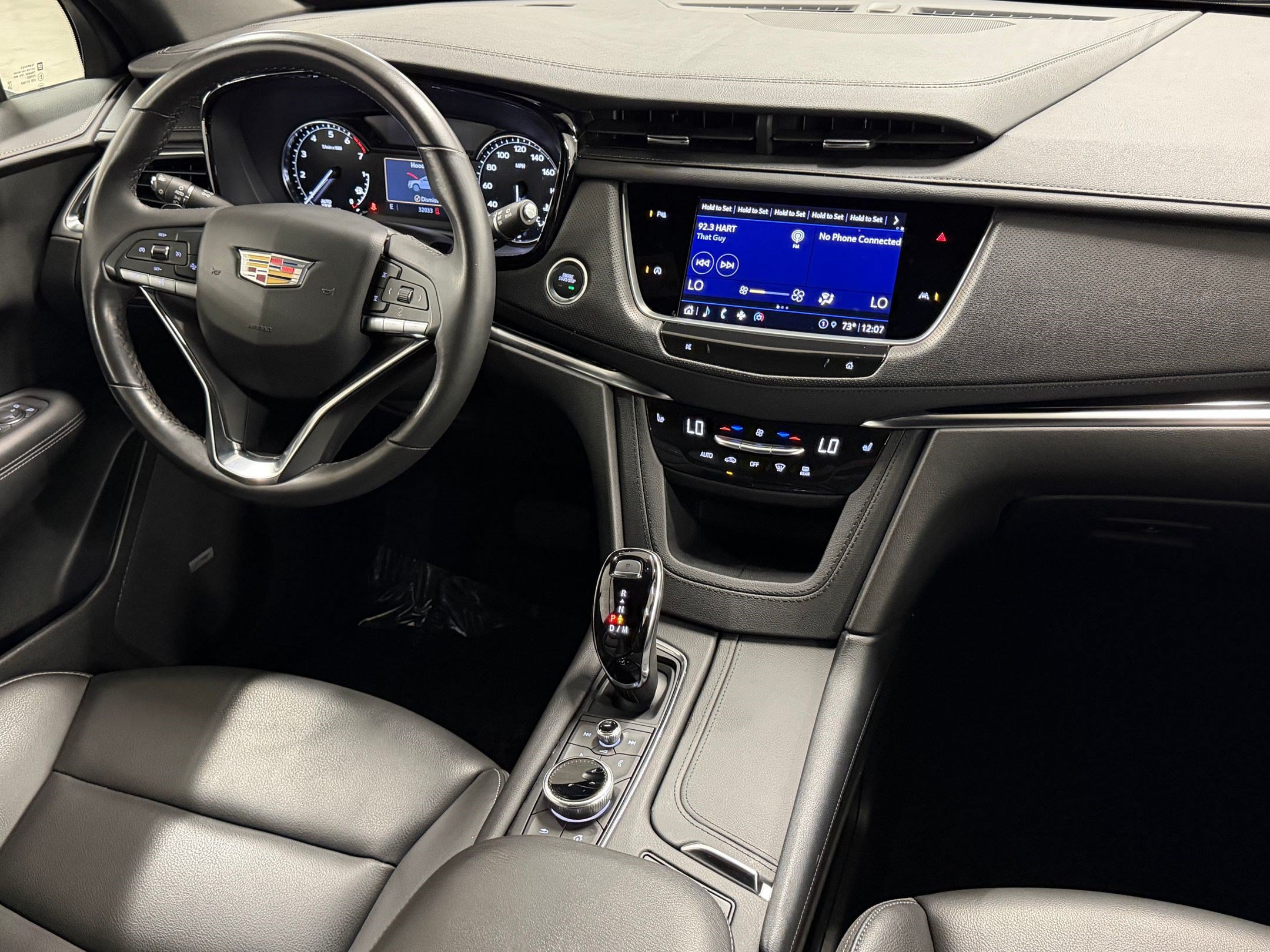 Certified 2025 Cadillac XT6 Luxury FWD image 49