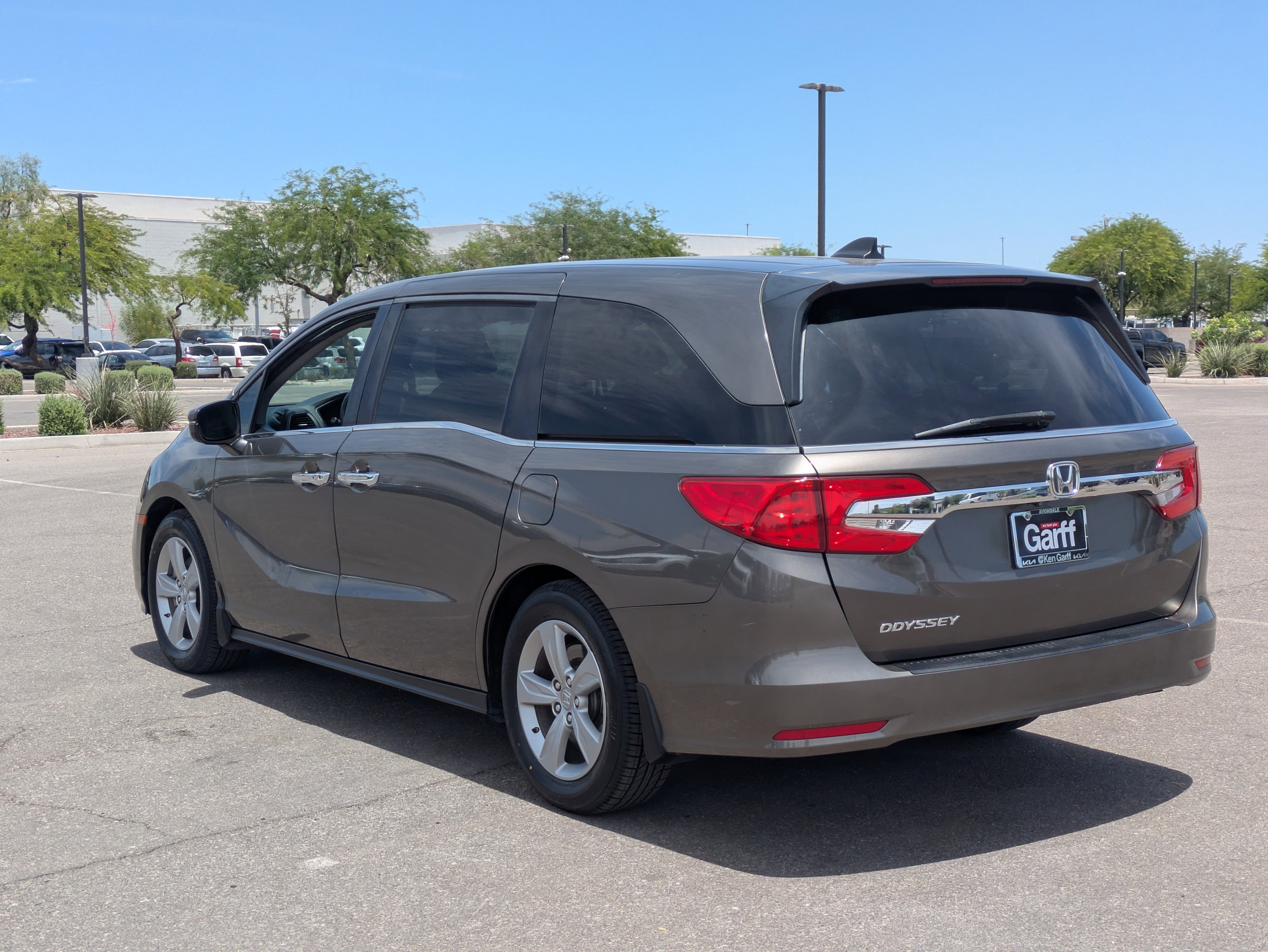Used 2019 Honda Odyssey EX image 3