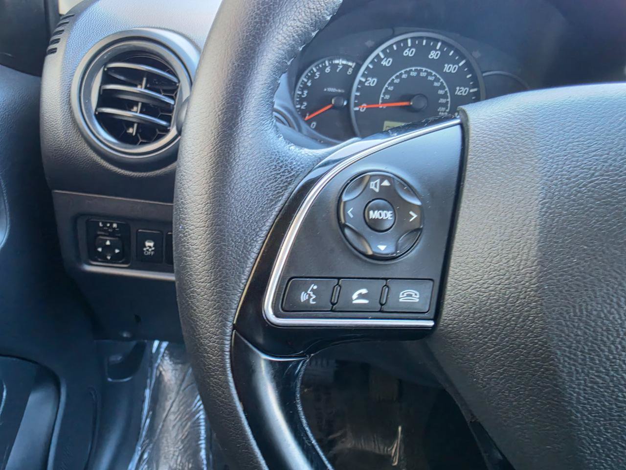 Used 2018 Mitsubishi Mirage G4 ES FWD image 19