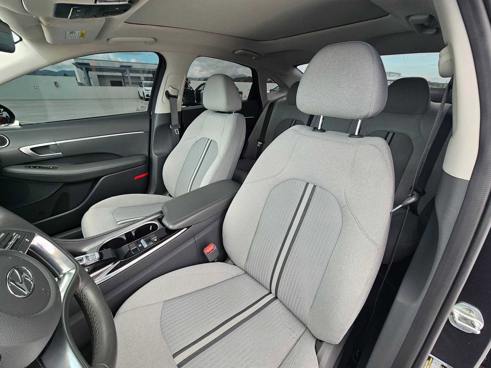 Used 2021 Hyundai Sonata SEL w/ Convenience Package FWD image 18