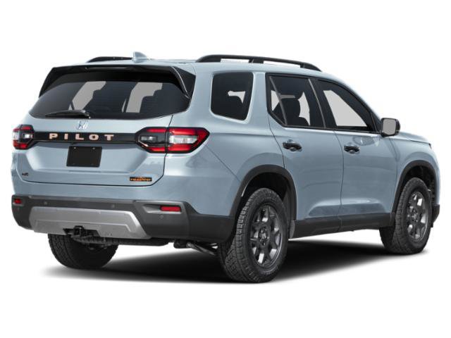 New 2026 Honda Pilot TrailSport image 3