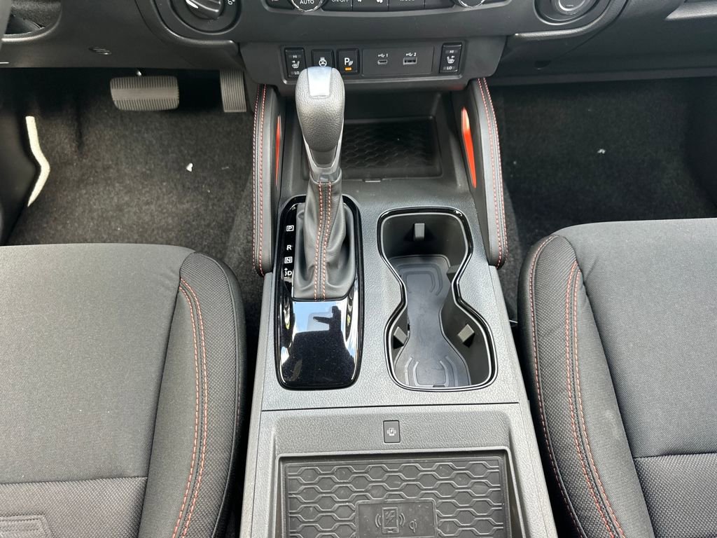 New 2025 Nissan Frontier PRO-4X w/ Pro Convenience Package image 26