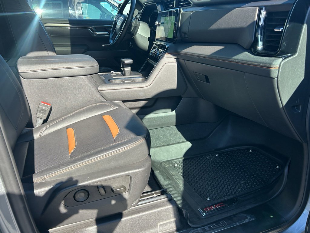 Used 2025 GMC Sierra 1500 AT4 w/ AT4 Premium Package image 22